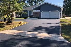 Best Recycled Asphalt Driveway Installation  in Ellensburg, WA